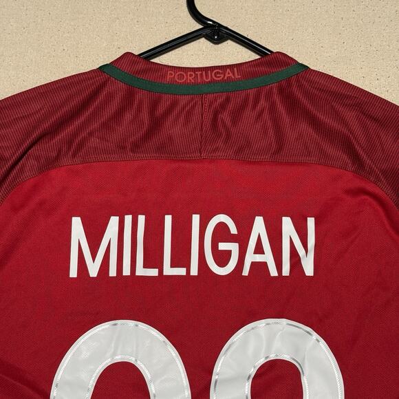 Portugal Nike Jersey Mens Size Large Red 2018 Home Soccer Football - Picture 6 of 11